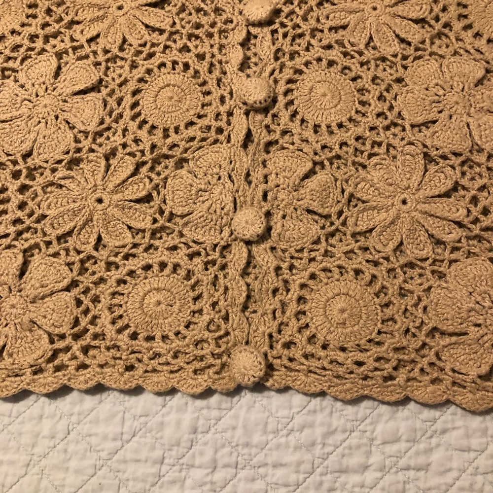 Vintage crochet vest. Hand knit. Size large. - Picture 2 of 6